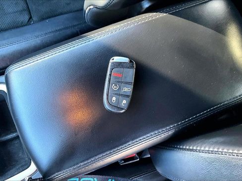 Used 2015 Jeep Grand Cherokee Altitude image 35