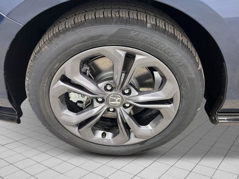 New 2025 Honda Accord EX-L image 11