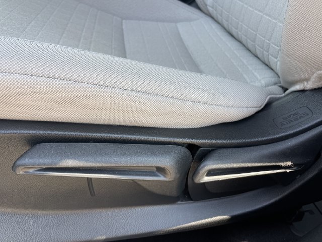 Used 2026 Honda HR-V LX image 24
