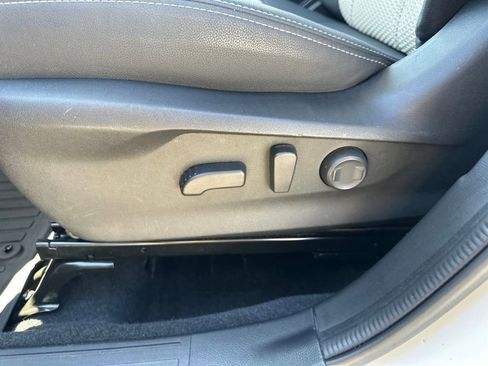 Certified 2022 Subaru Forester Premium AWD/4WD image 14