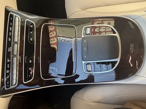 Used 2022 Mercedes-Benz E 350 4MATIC Sedan image 15