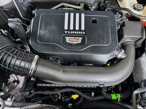 Used 2024 Cadillac XT5 Premium Luxury image 39