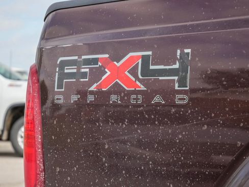 Used 2011 Ford F250 Lariat w/ Lariat Interior Pkg AWD/4WD image 12
