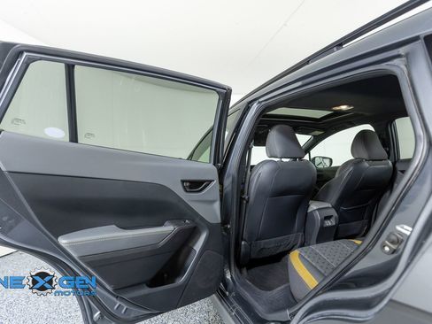 Used 2024 Subaru Crosstrek 2.5i Sport image 24