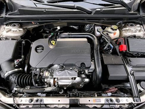 Used 2022 Chevrolet Malibu LS image 28