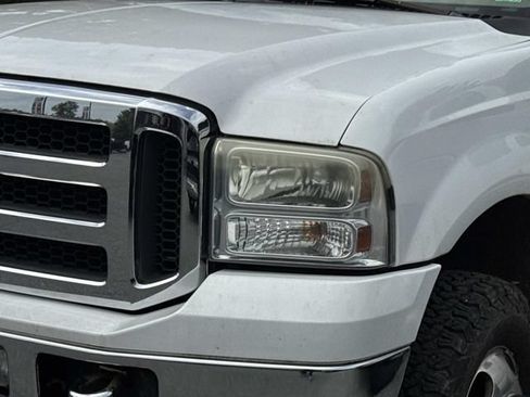Used 2005 Ford F350 Lariat AWD/4WD image 4