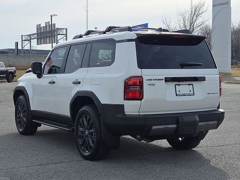 New 2026 Toyota Land Cruiser image 3