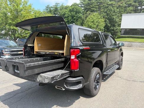Used 2020 Chevrolet Silverado 1500 Custom Trail Boss w/ Custom Convenience Package AWD/4WD image 11