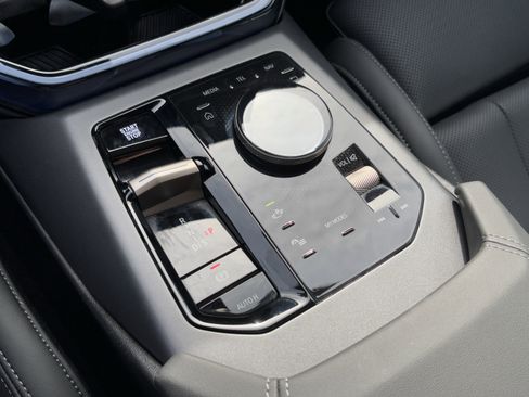 Certified 2025 BMW X3 xDrive30i image 26