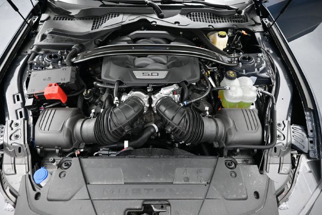 Used 2026 Ford Mustang Dark Horse w/ Dark Horse Handlin Package RWD image 32