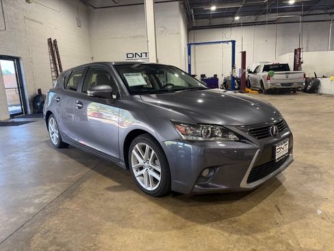 Used 2015 Lexus CT 200h FWD image 4