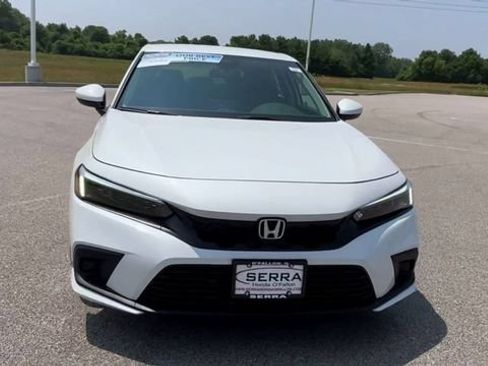 Used 2023 Honda Civic LX image 3
