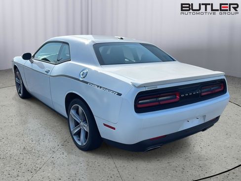 Used 2015 Dodge Challenger SXT w/ Super Sport Group (SS/T) RWD image 2