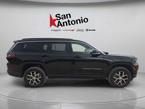 New 2025 Jeep Grand Cherokee L Limited RWD image 9