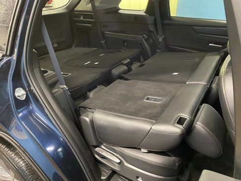 Used 2025 MAZDA CX-90 3.3 Turbo w/ Select Package image 48