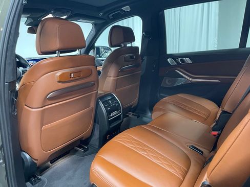 Used 2024 BMW X7 M60i w/ Climate Comfort Package AWD/4WD image 27