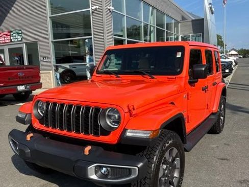 Used 2018 Jeep Wrangler Unlimited Sahara AWD/4WD image 1