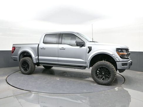 New 2026 Ford F150 XLT w/ Equipment Group 302A MID image 17