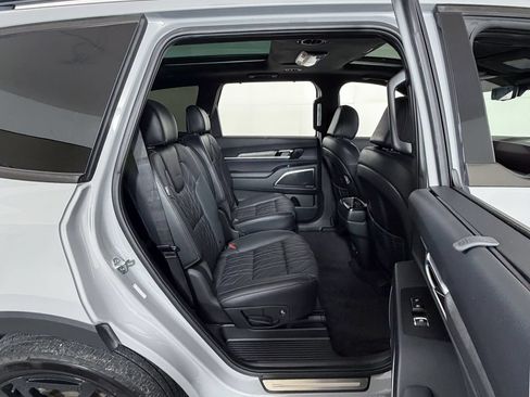 Used 2024 Kia Telluride SX Prestige X-Line AWD/4WD image 6