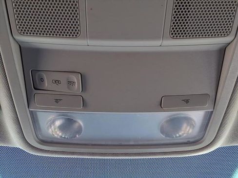 Used 2016 Volkswagen Passat 1.8T S image 17