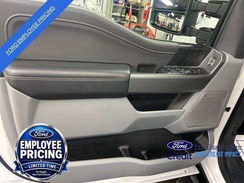 New 2026 Ford F350 XLT w/ XLT Premium Package AWD/4WD image 10