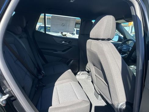 New 2026 Chevrolet Equinox LT w/ Safety and Technology Package image 30