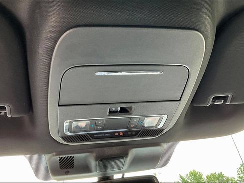 Certified 2022 Ford F150 Lariat AWD/4WD image 18
