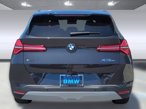 Used 2025 BMW X3 xDrive30i w/ Convenience Package image 4