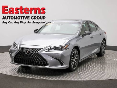 Used 2022 Lexus ES 350 w/ Premium Package FWD image 1