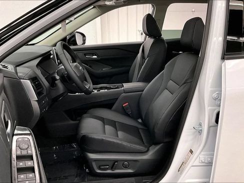 New 2026 Nissan Rogue Dark Armor AWD/4WD image 10