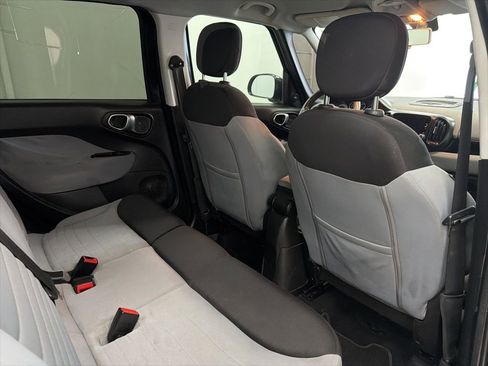 Used 2014 FIAT 500L Easy image 25