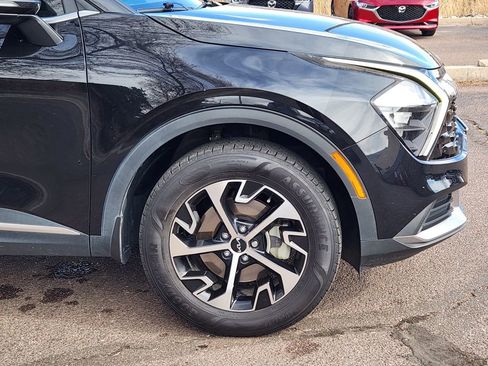 Used 2023 Kia Sportage EX image 28