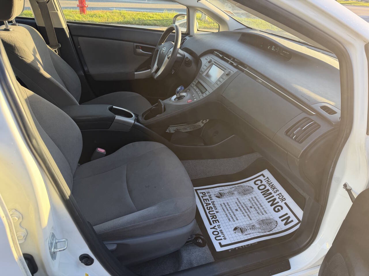 Used 2015 Toyota Prius Two FWD image 13