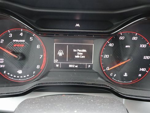 Used 2024 Chevrolet Trax RS w/ Driver Confidence Package image 3