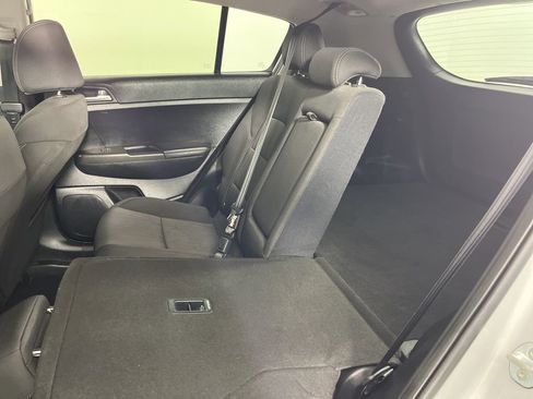 Used 2019 Kia Sportage LX AWD/4WD image 20