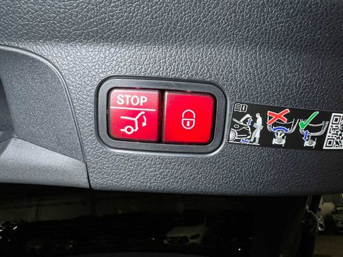 New 2026 Mercedes-Benz GLE 63 AMG S image 17