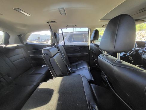 Used 2021 Honda Pilot Special Edition image 9