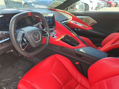 Used 2021 Chevrolet Corvette Stingray Preferred Cpe w/ Z51 Performance Package RWD image 10