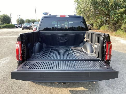Used 2025 Ford F150 Lariat w/ Equipment Group 501A Mid AWD/4WD image 11
