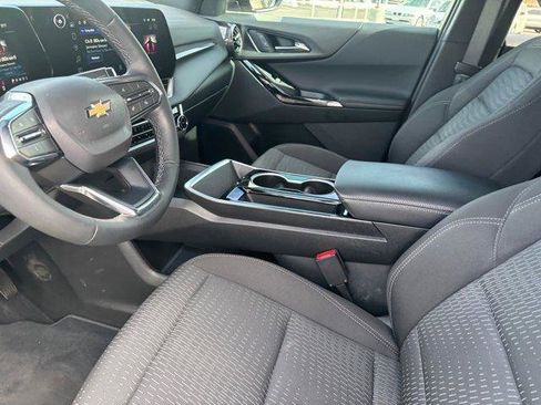Used 2025 Chevrolet Equinox LT image 20