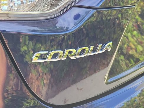 Used 2025 Toyota Corolla LE image 5