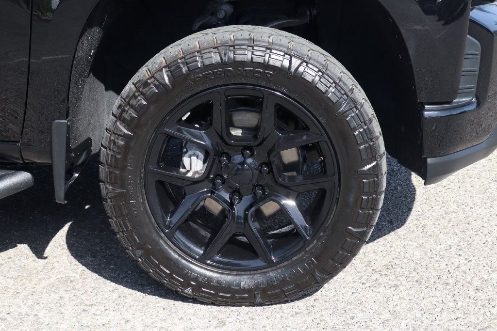 Used 2020 Chevrolet Silverado 1500 LT Trail Boss w/ Midnight Edition AWD/4WD image 49