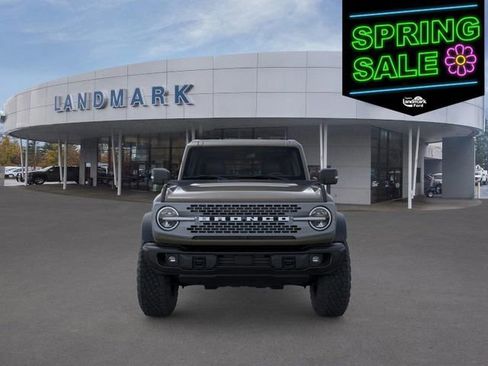 New 2025 Ford Bronco Badlands image 7