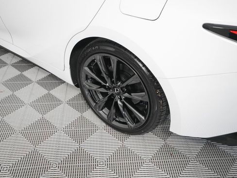 Certified 2023 Lexus IS 350 F Sport image 8