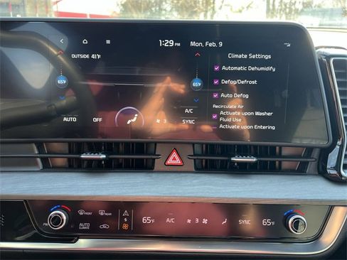 Certified 2023 Kia Sportage X-Line w/ X-Line Premium Package image 19