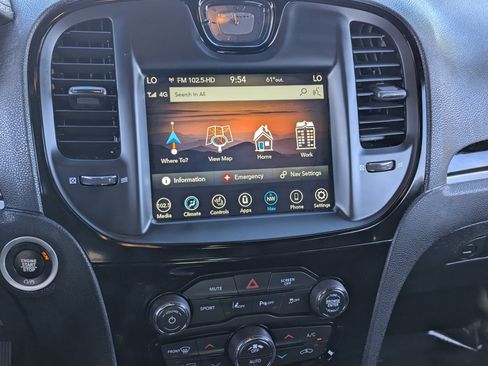 Used 2022 Chrysler 300 S w/ Safetytec Plus Group image 22