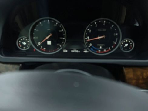 Used 2015 BMW 750Li RWD image 37