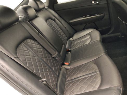 Used 2019 Kia Optima SX w/ SX Limited (Black) Package FWD image 19