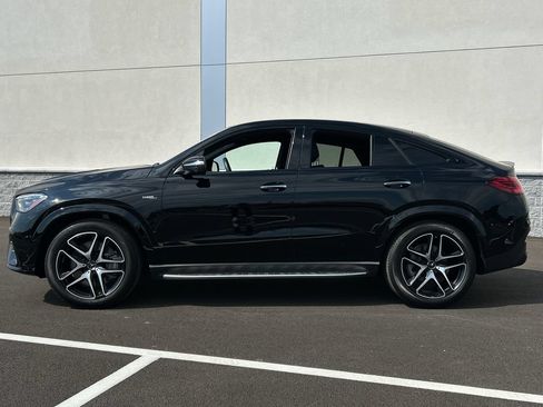 Used 2025 Mercedes-Benz GLE 53 AMG 4MATIC Coupe w/ Driver Assistance Package image 4