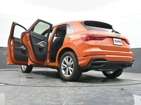 Used 2025 Audi Q3 2.0T Premium image 76